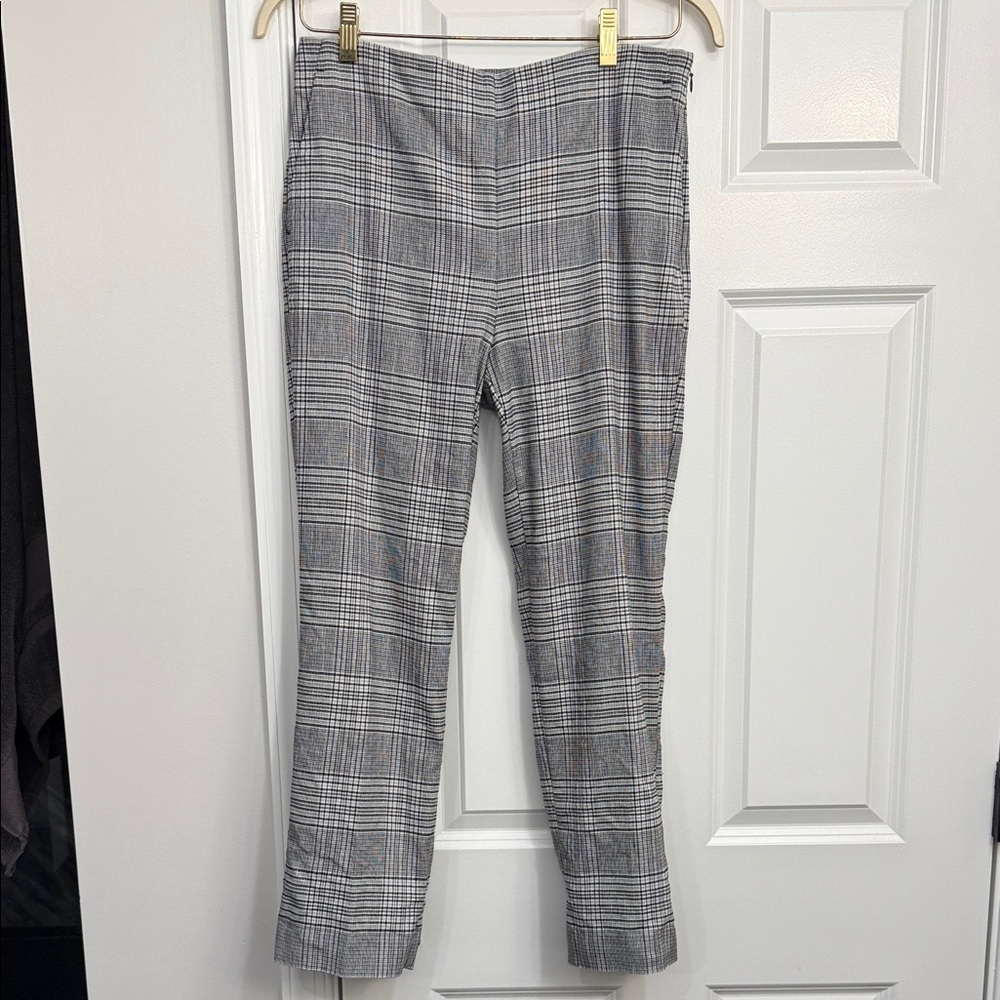 Ann Taylor Black and White Checkered Pants